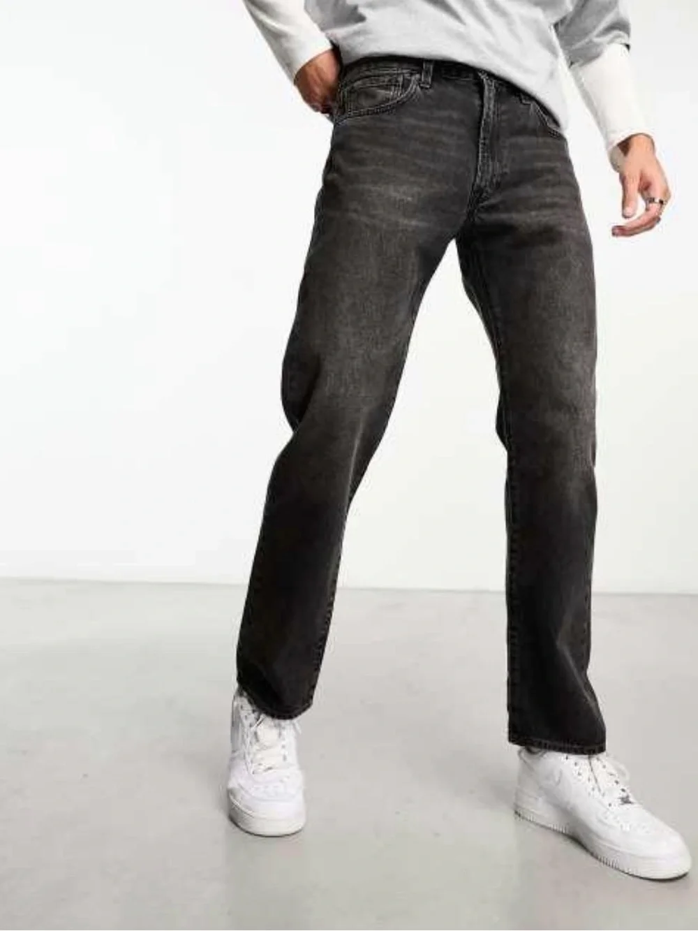 Vintage Levi’s 505 Black Jeans Men’s 36x30 Regular Fit Straight Leg Made in Mex